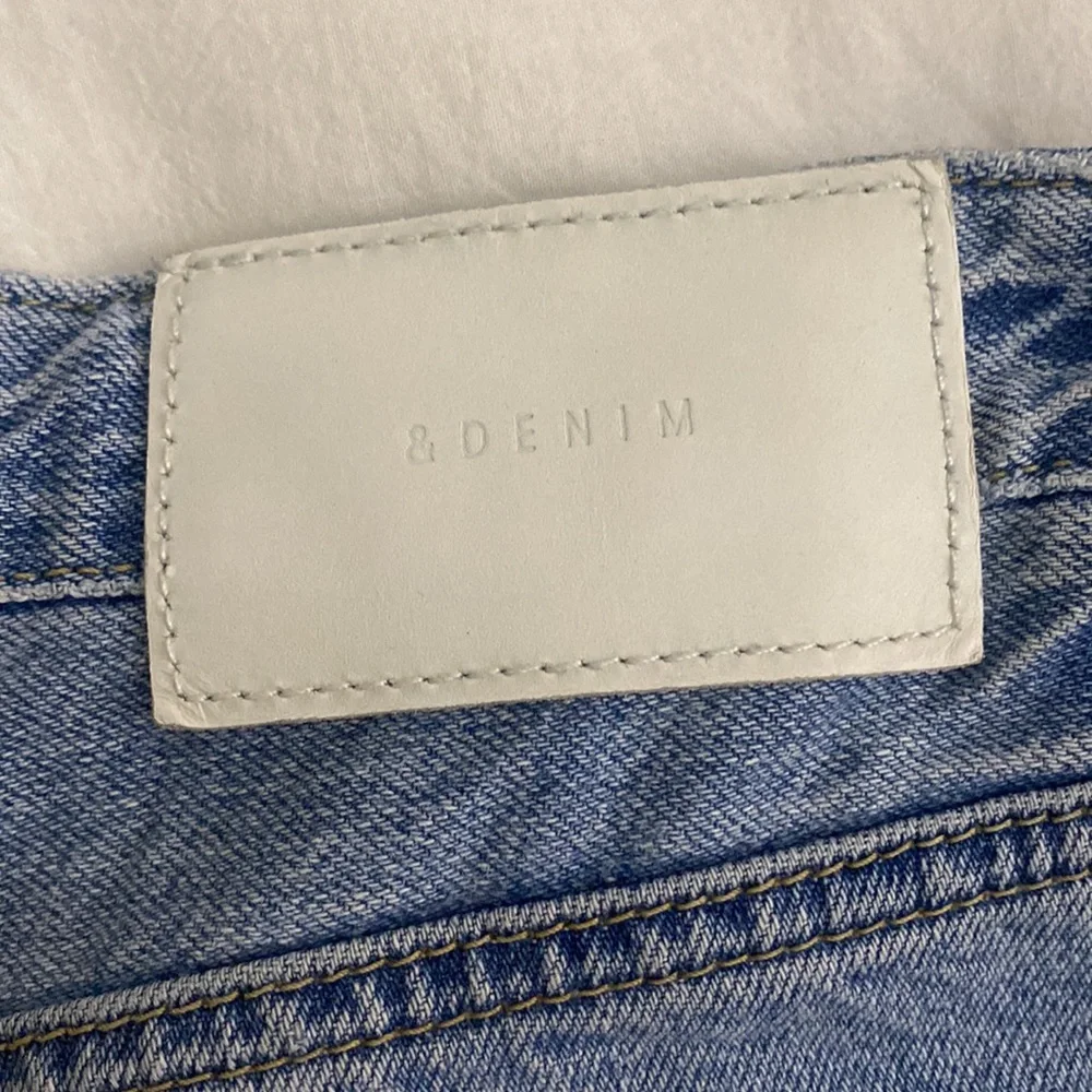 H&M Boyfriend Shorts - Picture 6 of 6